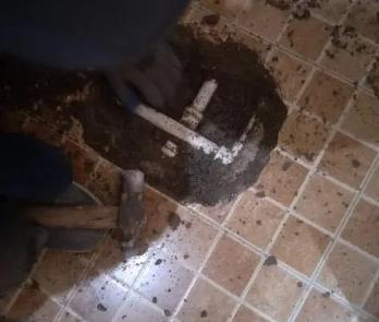 赵县卫生间漏水维修公司为您分享下卫生间渗水如何处理及注意事项